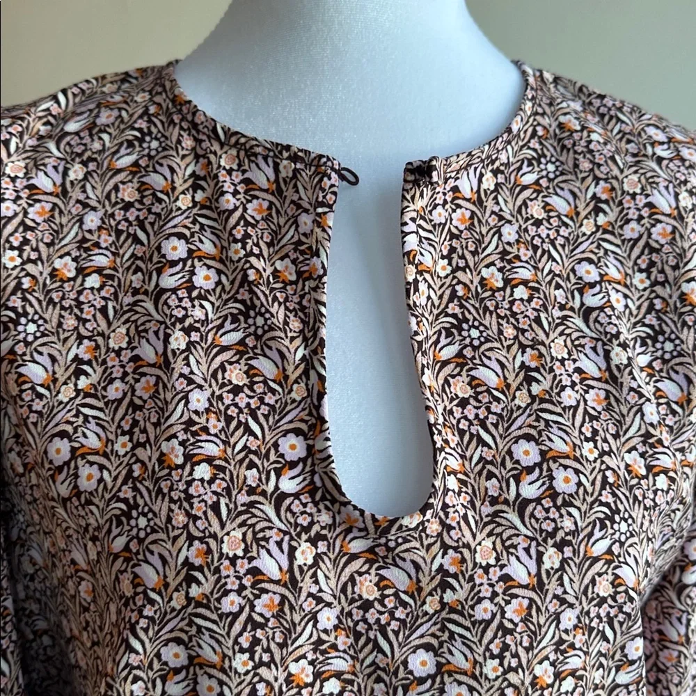 J. Crew Puff Sleeve Satin Back Crepe Top Floral Flourish Size XS brown EUC